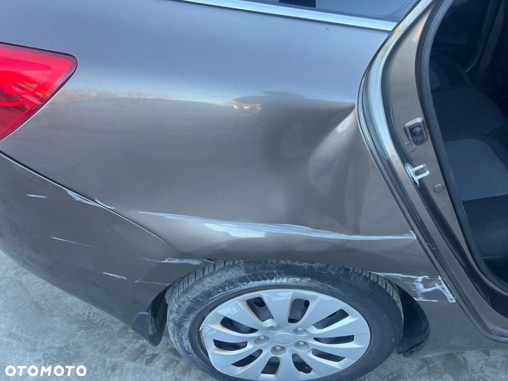 Kia Ceed Cee'd 1.6 GDI L - 25