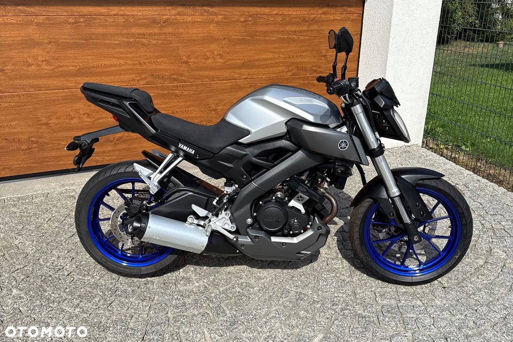 Yamaha MT - 2