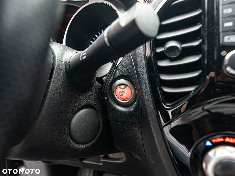 Nissan Juke 1.6 N-Connecta Xtronic EU6 - 15