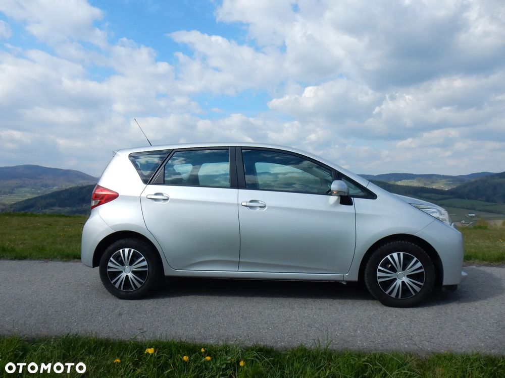 Subaru Trezia - 2