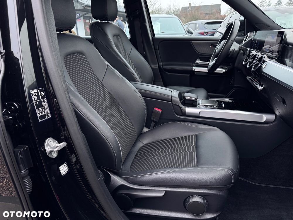 Mercedes-Benz GLB 200 d 8G-DCT Progressive Advanced - 28