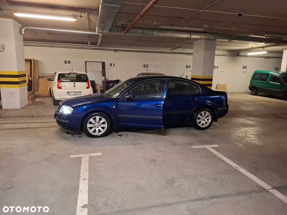 Skoda Superb 2007 photo 4