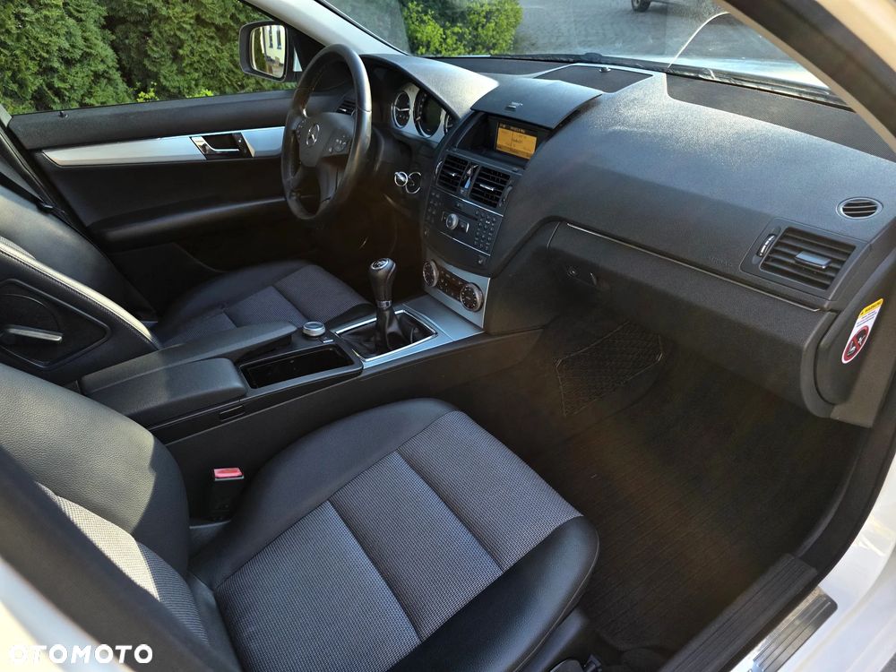 Mercedes-Benz Klasa C 200 Kompressor Avantgarde - 10