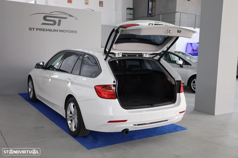 BMW 318 d Aut. Sport Line - 30