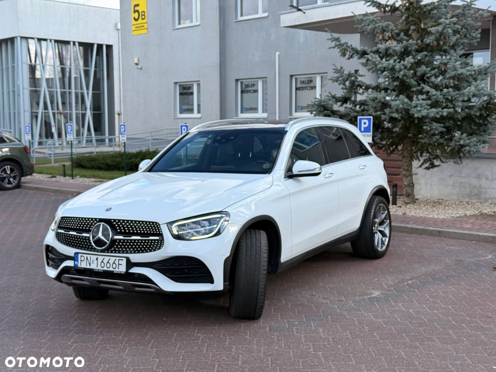 Mercedes-Benz GLC 300 4-Matic - 2