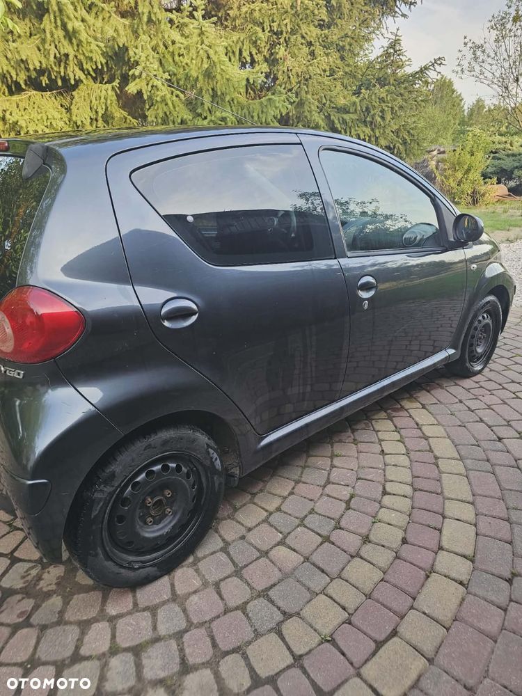 Toyota Aygo City - 7