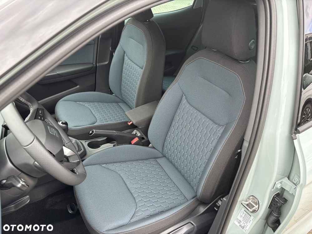 Seat Arona - 13