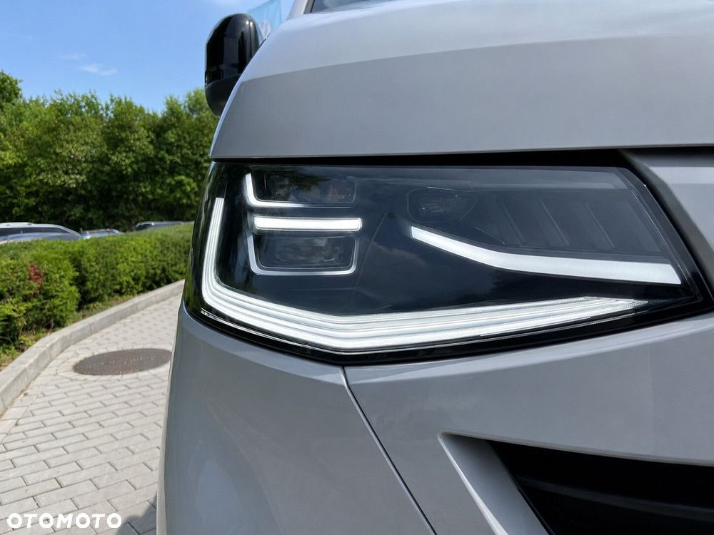 Volkswagen Transporter Furgon Plus Edition silnik: 2,0 l TDI 170 KM / skrzynia biegów: 8-biegowa automatyczna rozstaw osi: 3500 mm - 12