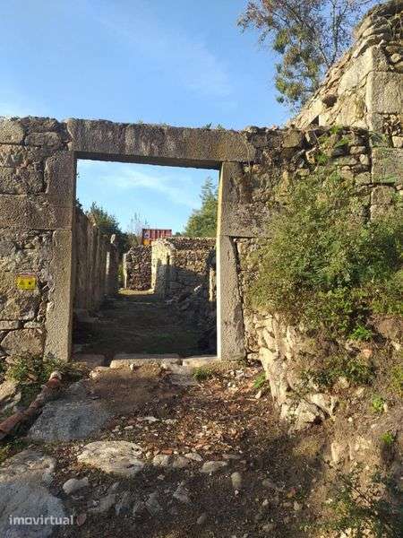 Herdade romana isolada CERDAL -  VALENÇA 
Cerdal, Valença - Grande imagem: 3/7