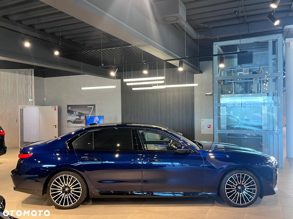 BMW Seria 7 740d xDrive mHEV sport - 7