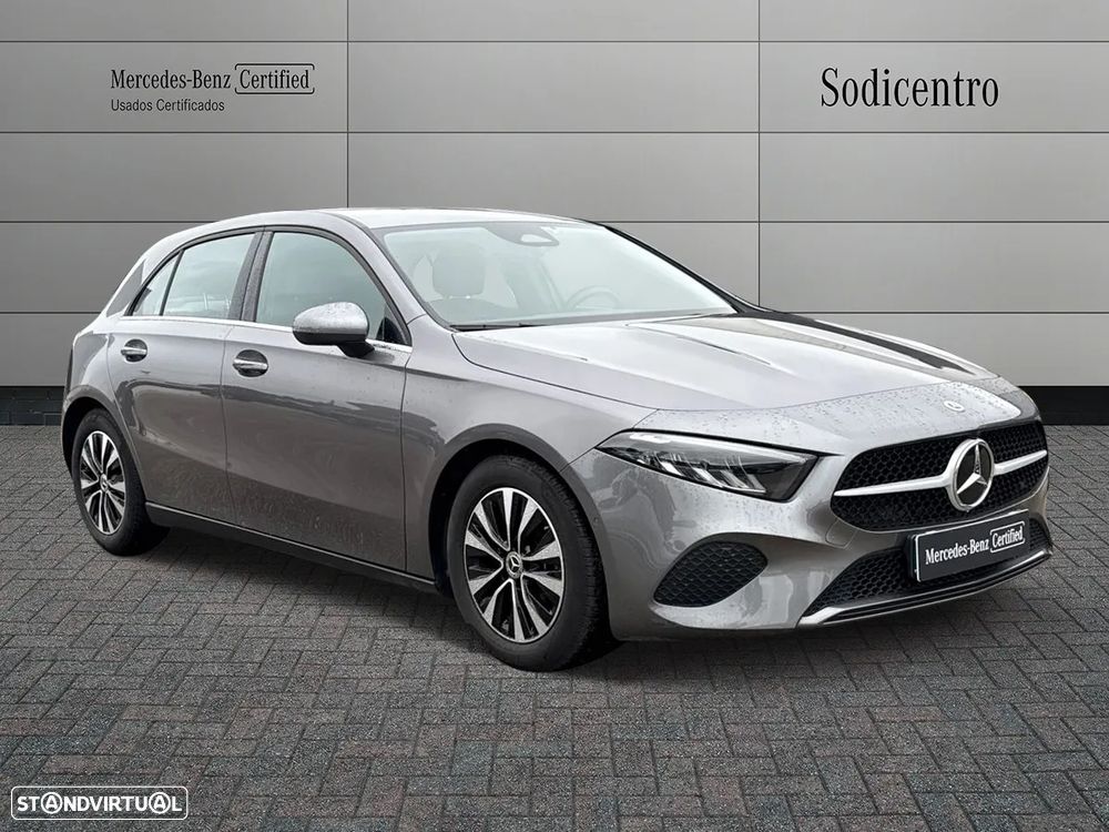 Mercedes-Benz A 200 Standard - 2