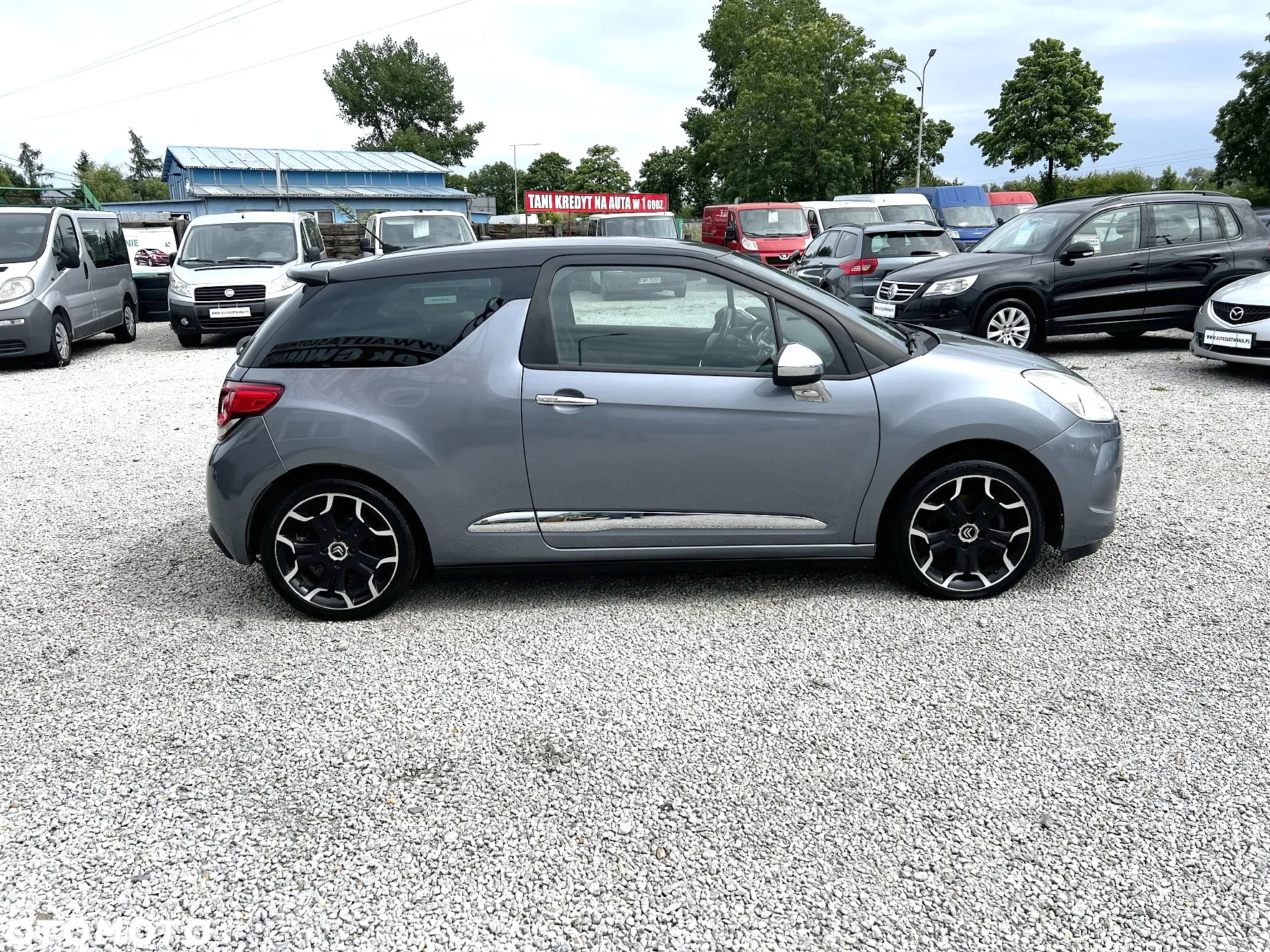 Citroën DS3 1.6 HDi SportChic - 8
