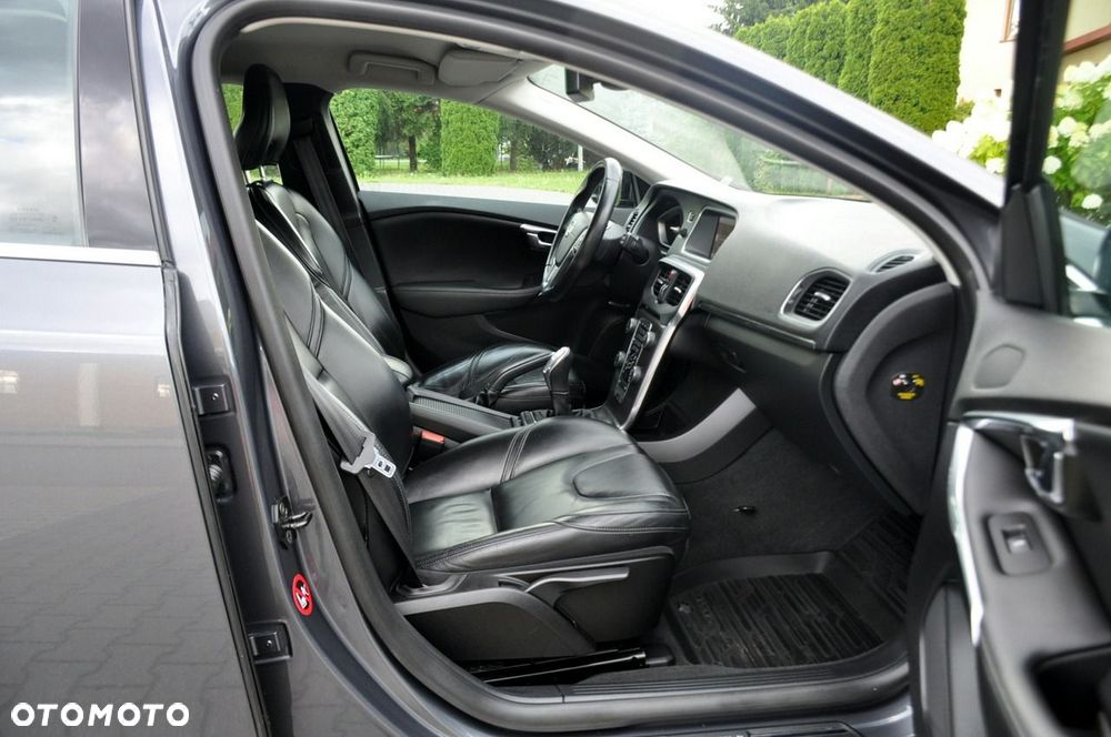 Volvo V40 - 17