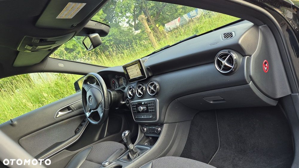 Mercedes-Benz Klasa A 180 (BlueEFFICIENCY) Urban - 6