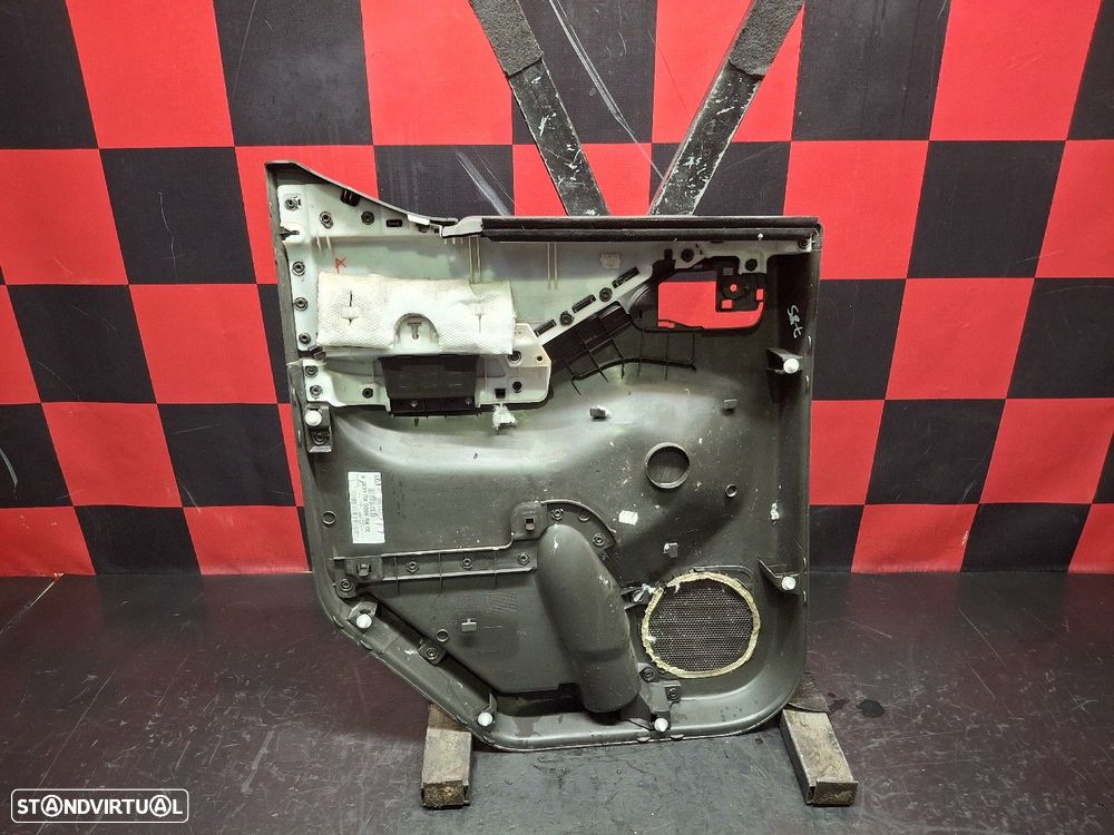 Quartela Trás Direita Nissan Np300 Navara Camião De Plataforma/Chassis - 2