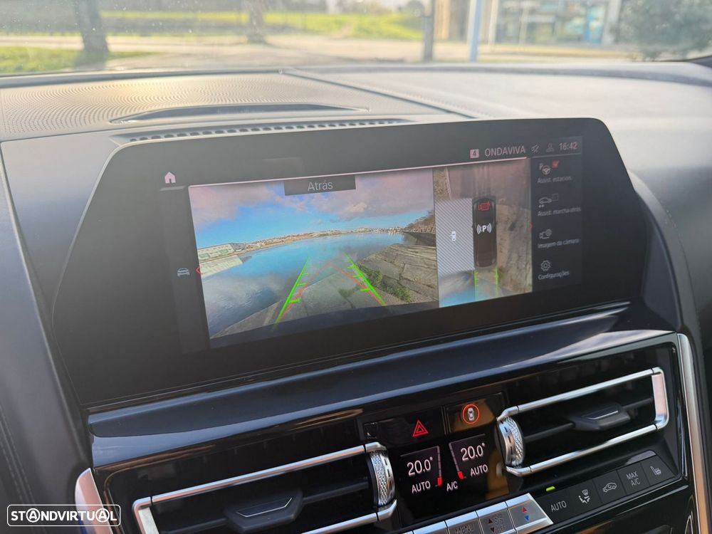 BMW M8 Competition - 35