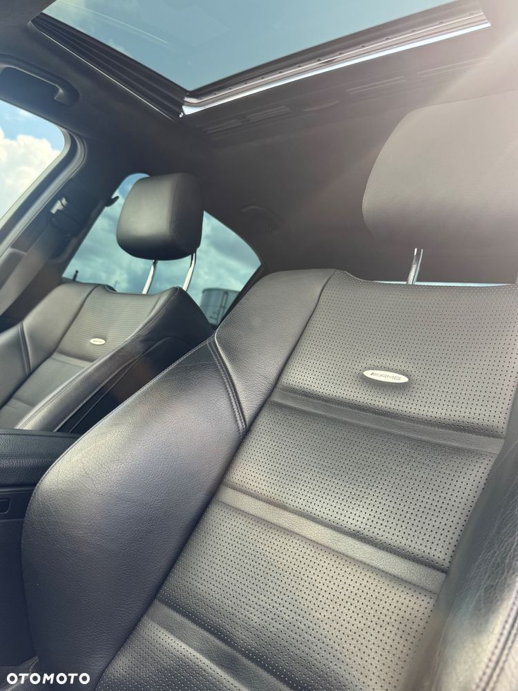 Mercedes-Benz Klasa E 63 AMG AMG Speedshift 7G-MCT - 22