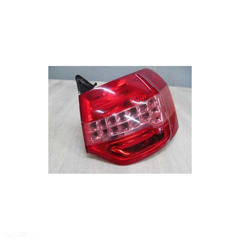 CITROEN C5 III X7 SEDAN LAMPA TYL PRAWY TYLNA 9681063680 08-17 - 1