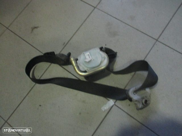 Pre-Tensor 7321002121 TOYOTA COROLLA 2002 FD - 1