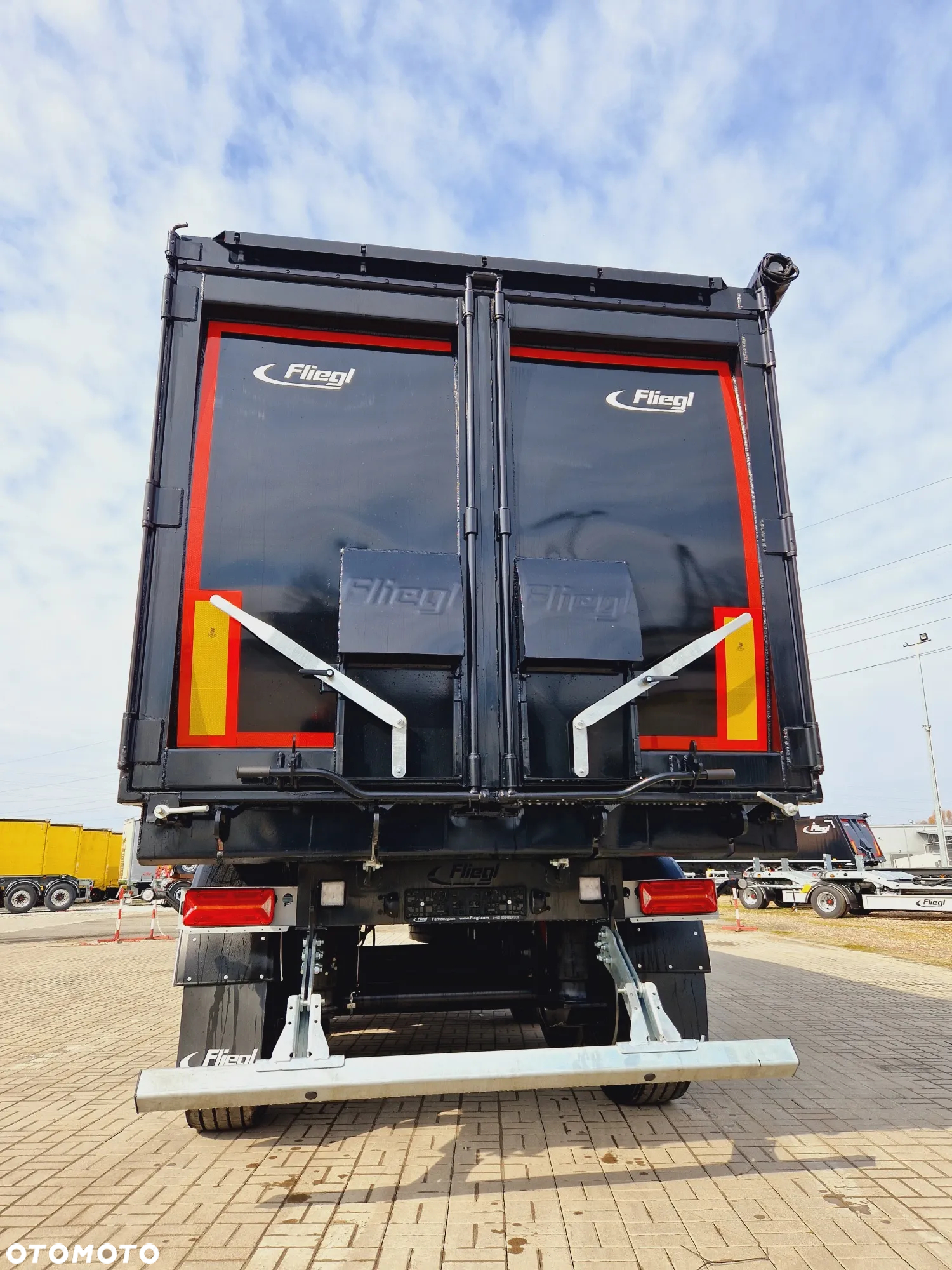 Fliegl 50m³ Alu - 3