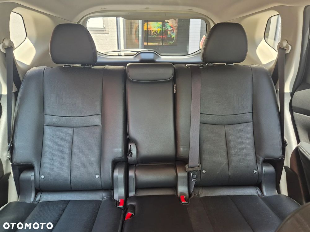 Nissan X-Trail - 24