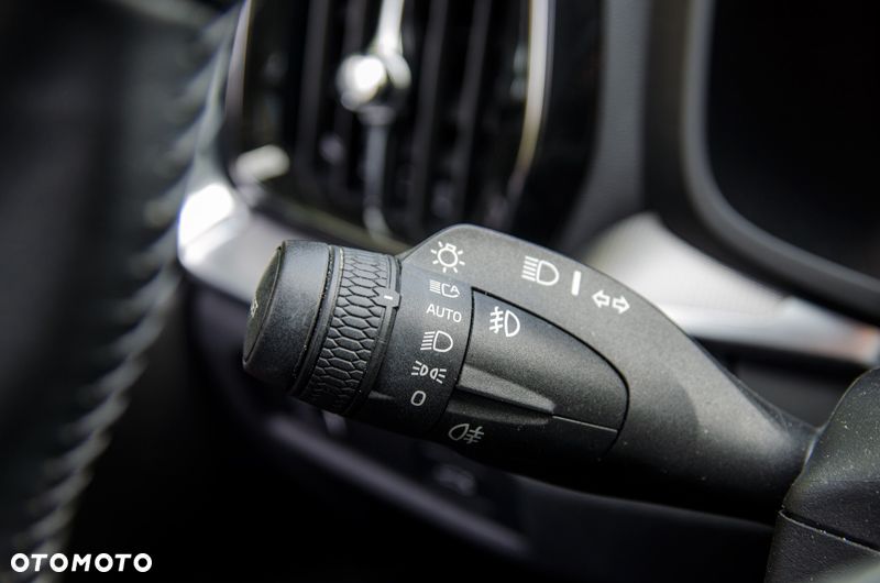 Volvo V60 B4 B Geartronic Inscription - 21