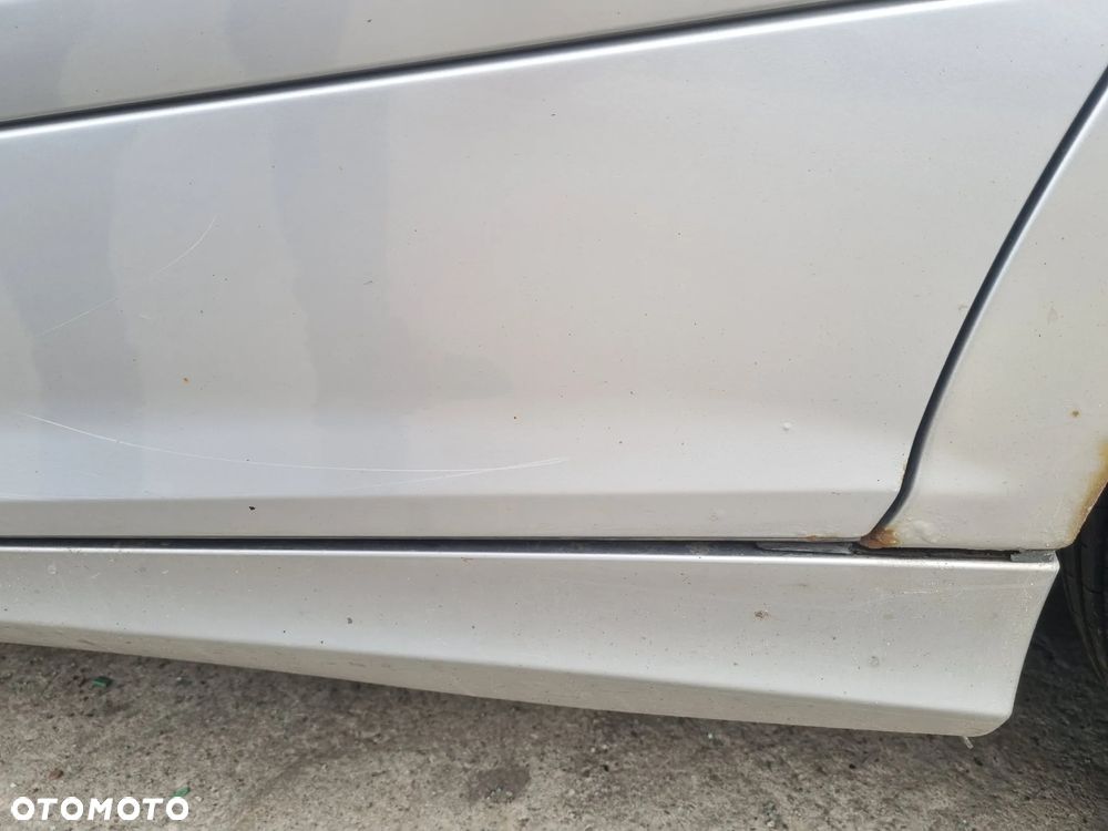 MERCEDES S203 00-04 2002 r. KOMBI C744 drzwi lewy tył lewe tylne LT * - 5