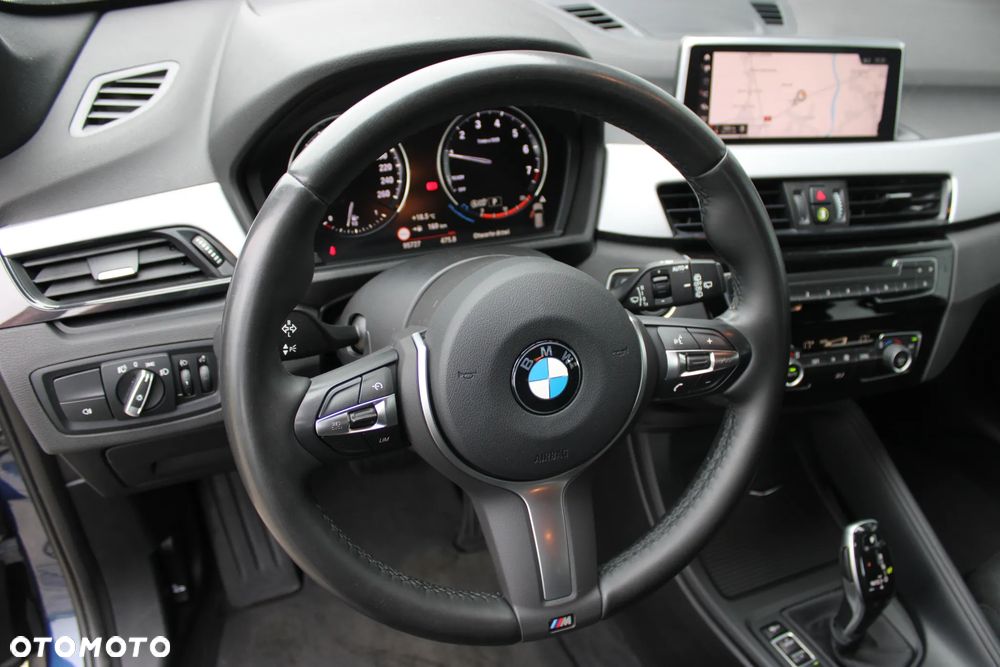BMW X1 sDrive18i Advantage - 16