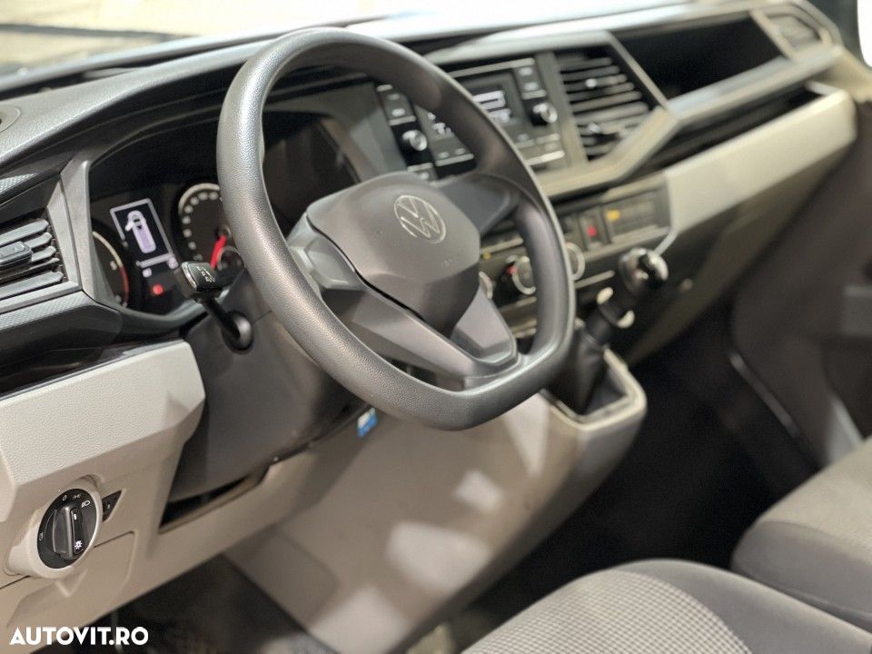 Volkswagen Transporter - 4