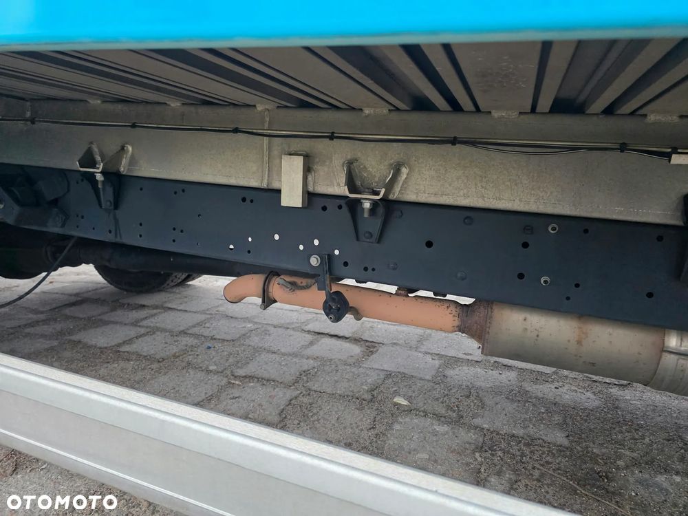 Iveco 35c16 Kontener+Winda(750KG) - 16