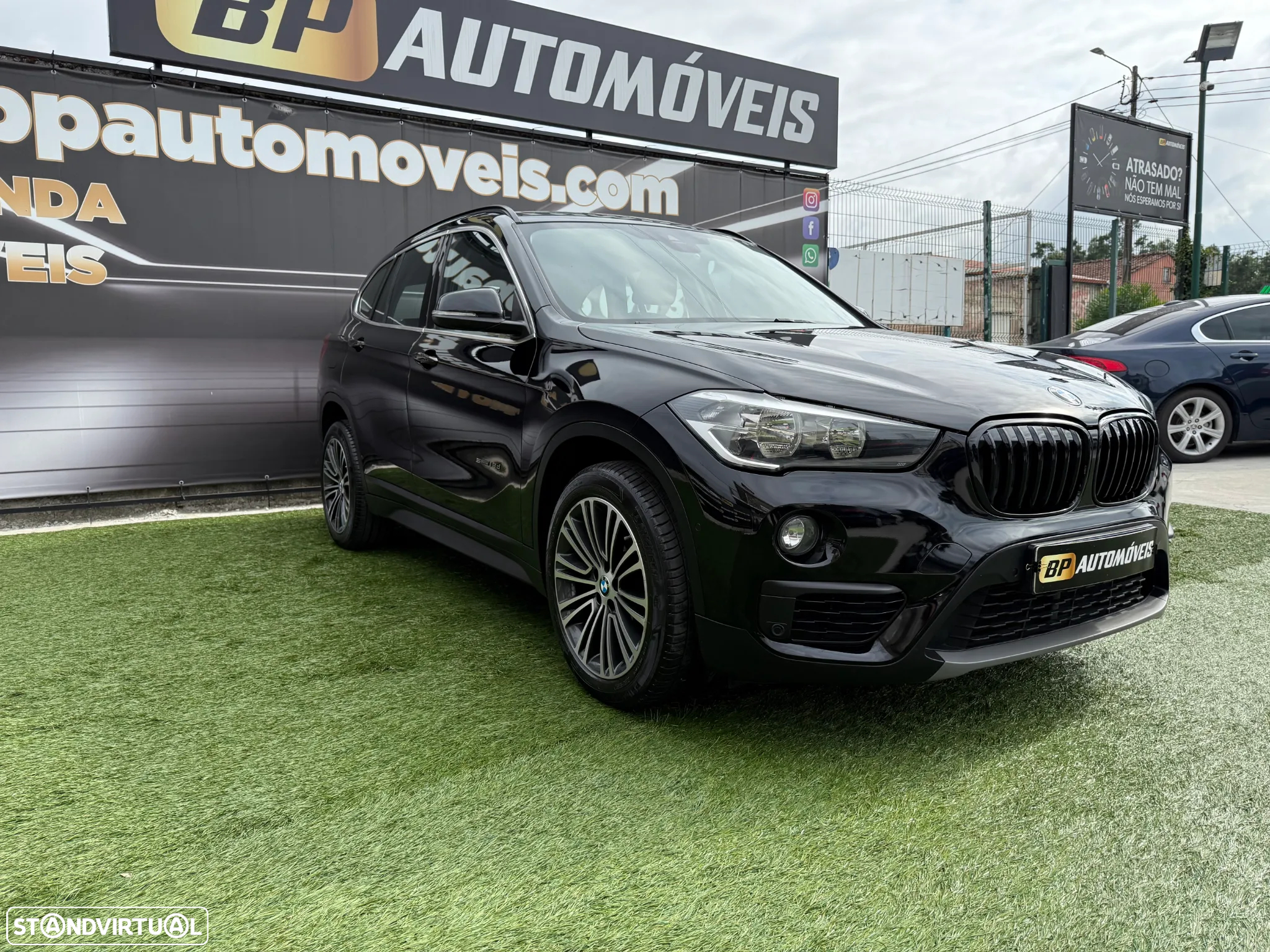 BMW X1 18 d sDrive Auto Pack M - 15