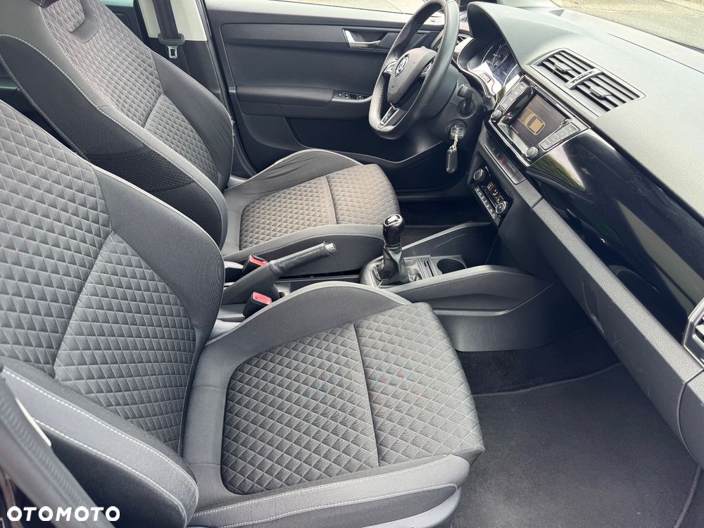 Skoda Fabia 1.0 TSI Monte Carlo - 13