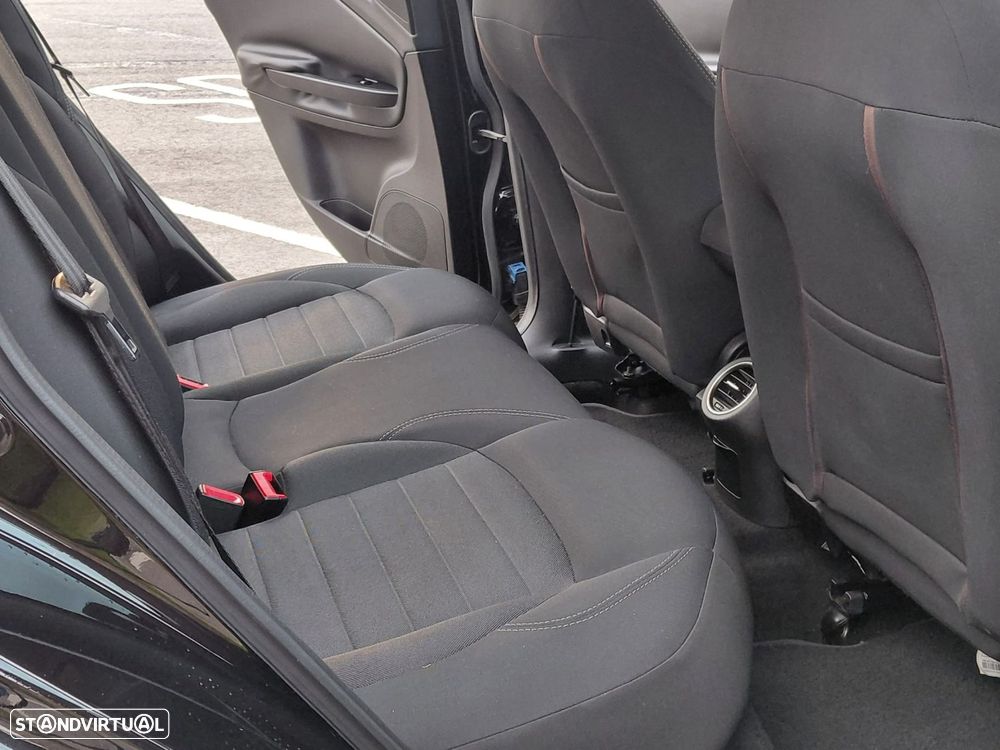 Alfa Romeo Giulietta 1.6 JTDm Super - 32