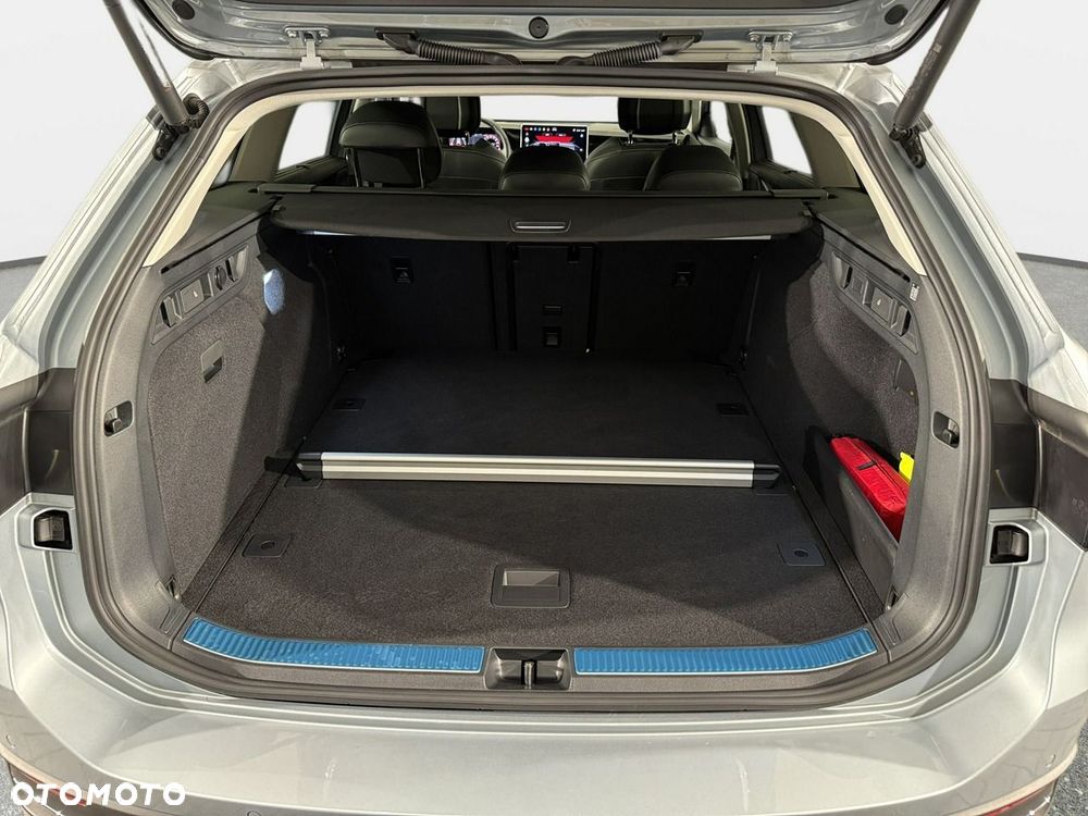 Volkswagen Passat Variant 2.0 TDI SCR DSG Business - 28