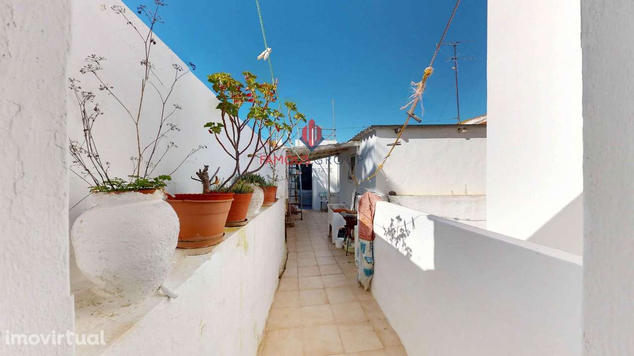 Prédio de 2 Andares em Ferragudo, Algarve - Oportunidade Única... - Grande imagem: 3/41