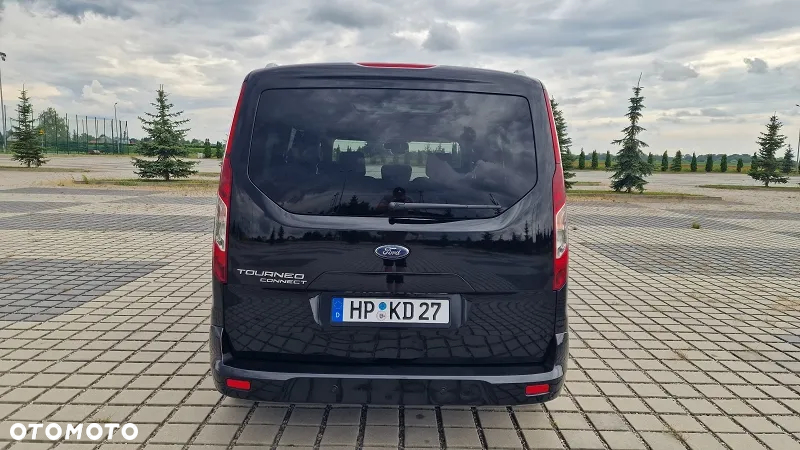 Ford Tourneo Connect Grand - 11