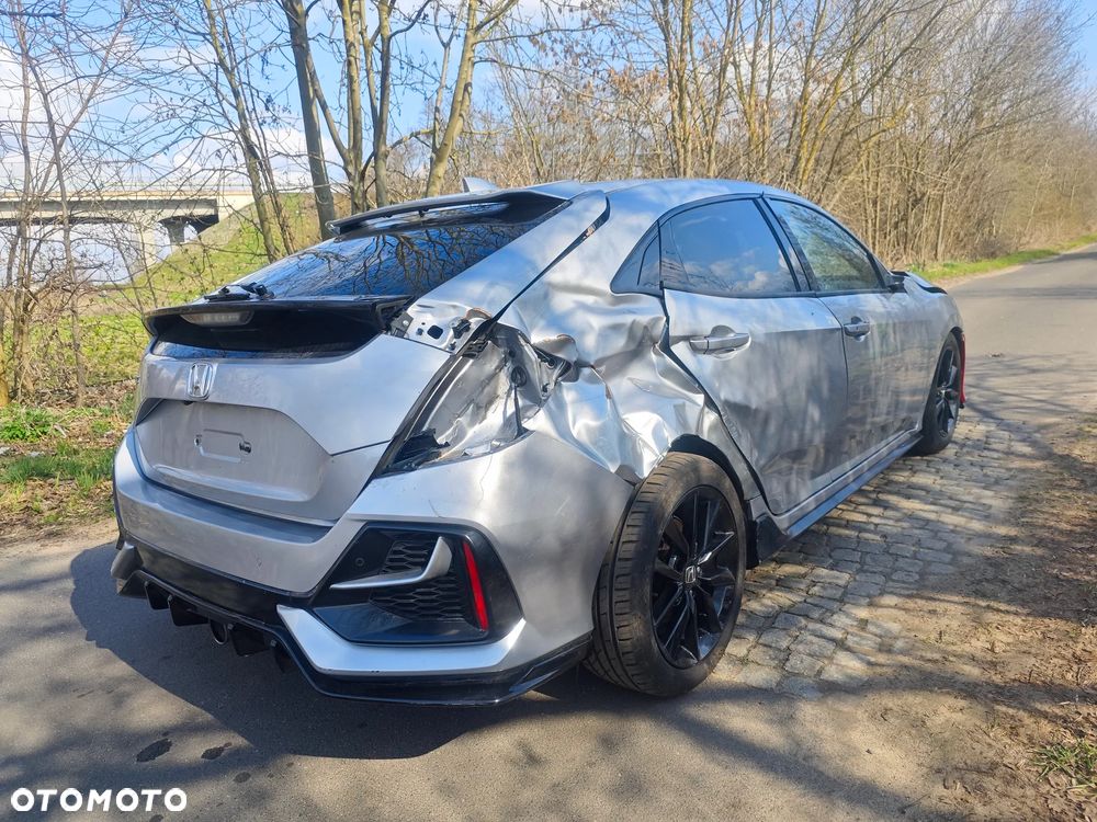 Honda Civic 1.5 i-VTEC Turbo Sport Plus - 18