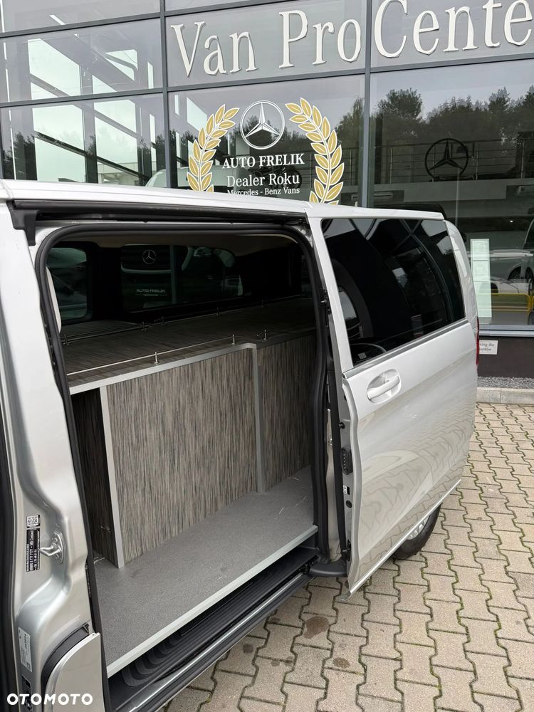 Mercedes-Benz eVito Karawan - 12