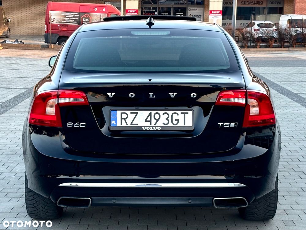 Volvo S60 - 8