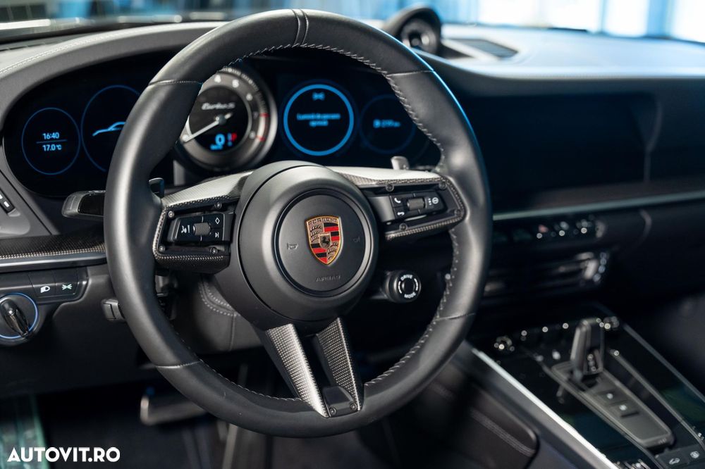 Porsche 911-TURBO-S - 22