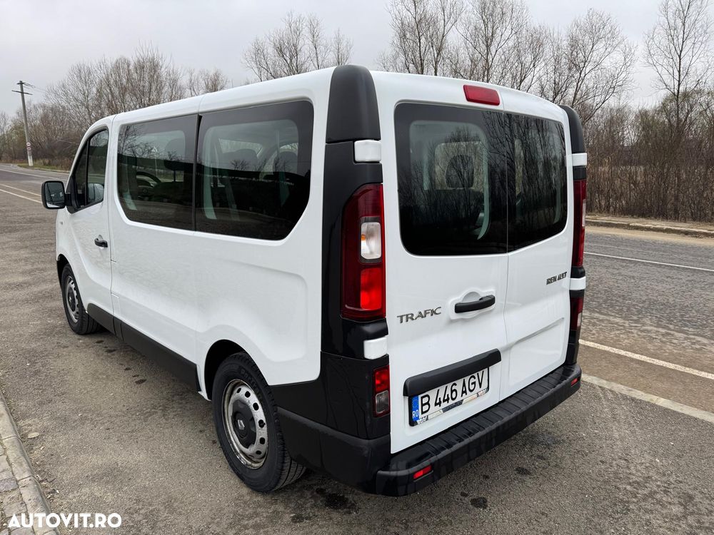 Renault Trafic 2.0 Blue dCi 120 Combi L1H1 8+1 locuri Authentique - 16
