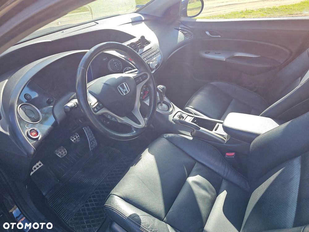Honda Civic - 10