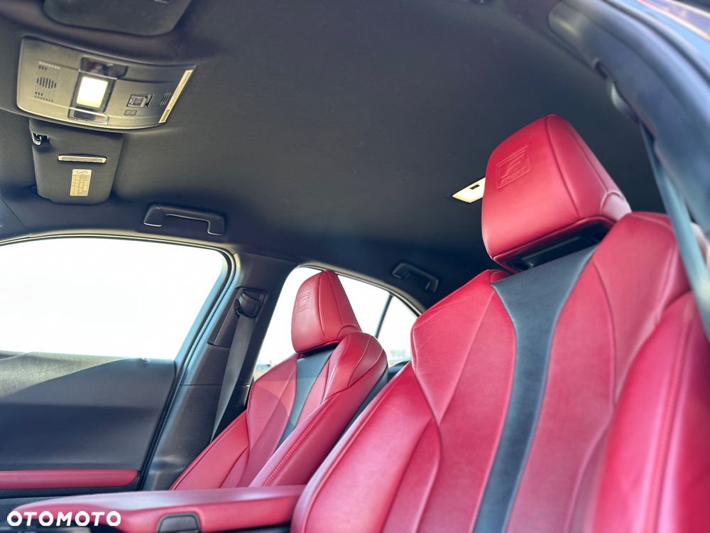 Lexus UX 250h F SPORT - 21