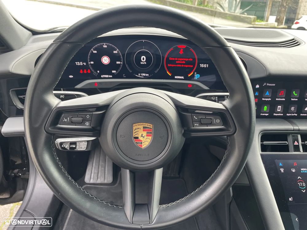 Porsche Taycan Standard - 33