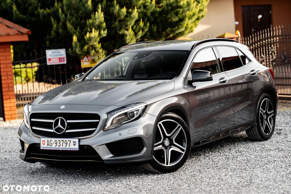 Mercedes-Benz GLA 250 4Matic 7G-DCT AMG Line - 7