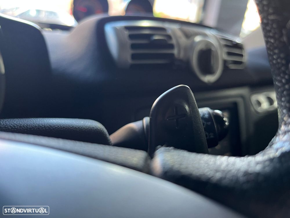 Smart ForTwo Coupé 1.0 mhd Pulse 71 Softouch - 21