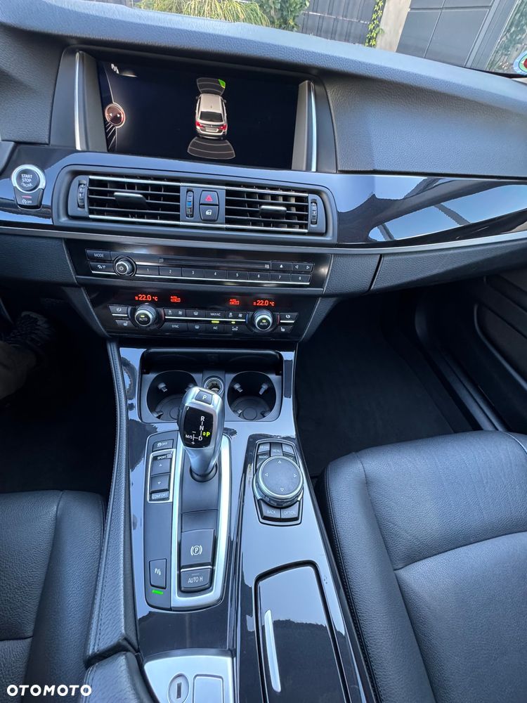 BMW Seria 5 520d Sport Line sport - 22