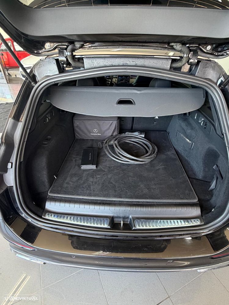 Mercedes-Benz C 300 e T 9G-TRONIC AMG Line - 11