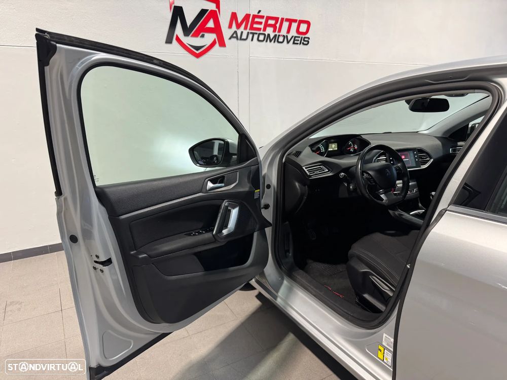 Peugeot 308 e-HDi FAP 115 Stop&Start Allure - 9