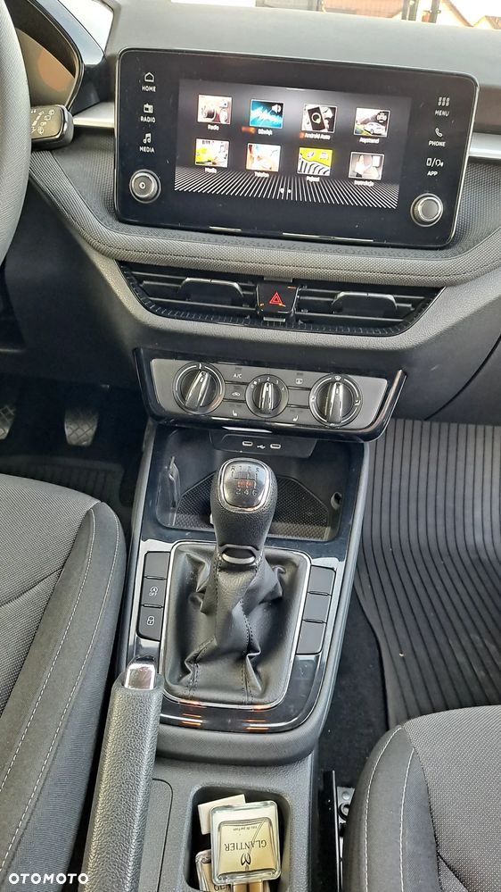 Skoda Fabia 1.0 TSI Selection - 5